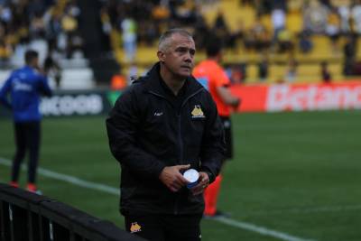 Eduardo Baptista valoriza vitória do Criciúma e alerta para equilíbrio da Série B