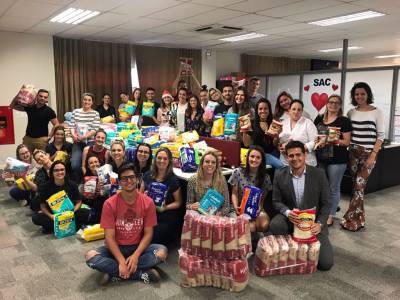 Ações de Natal  levam alegria e solidariedade a instituições