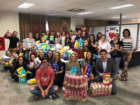 Ações de Natal  levam alegria e solidariedade a instituições