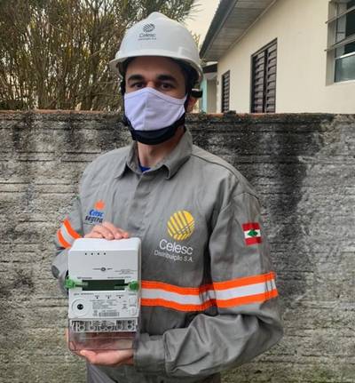 Iniciado como projeto-piloto em Araranguá, Celesc começa a instalar medidores inteligentes em Florianópolis