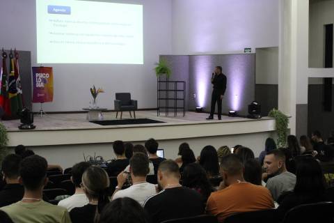 Aula Magna marca o início do curso de Psicologia da UniSatc