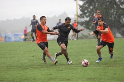 Criciúma vence o Monsoon em jogo-treino