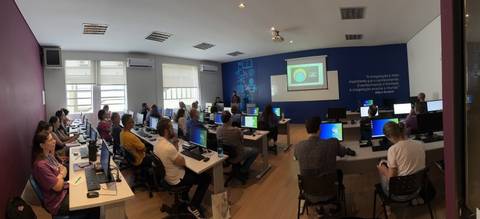 UniSatc fala de aplicações de Inteligência Artificial com os professores