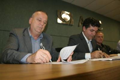 Salvaro e Márcio frente a frente com empresários