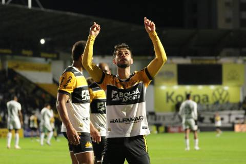 Precisando vencer para voltar ao G6, Tigre enfrenta o América-MG