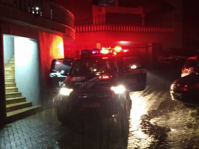 Investigados por furto de jóias avaliadas em R$ 400 mil são presos em Criciúma e Novo Hamburgo
