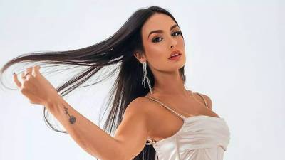 Larissa Santos está de volta à casa do BBB
