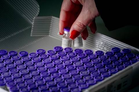 SC distribui nova remessa de doses da Pfizer para aplicação em adolescentes