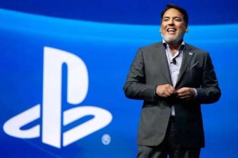 Polêmica! Ex chefe da Playstation Shawn Layden, tenta justificar a perda de jogos exclusivos para o PC.
