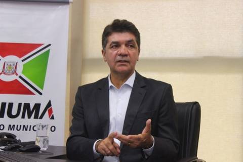 Ministério Público ingressa ação contra Clésio Salvaro