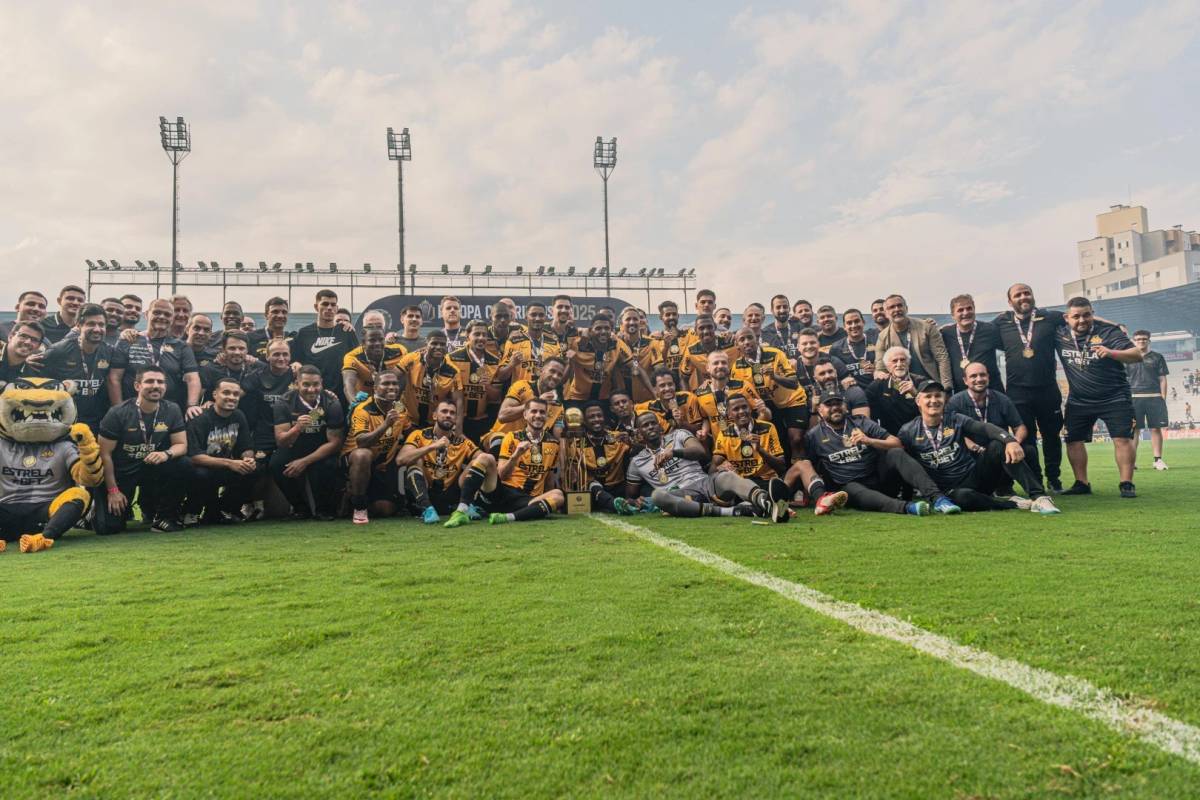 Confira fotos do jogo que deu ao Criciúma o bicampeonato da Recopa Catarinense — foto 1