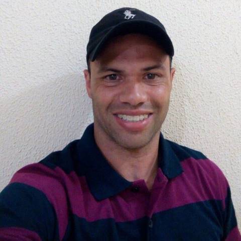 Com passagem pelo Criciúma, ex-jogador Adans Santos morre aos 38 anos