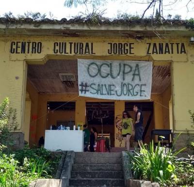 Uma ocupação pelo bem do Centro Cultural