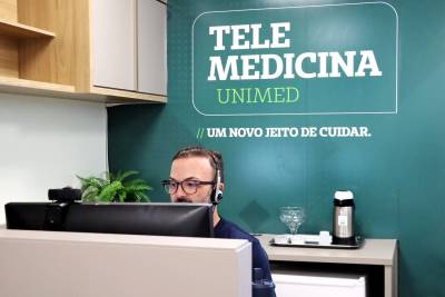 Telemedicina Unimed: instituição oferece atendimento em chamada de vídeo