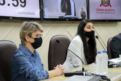 Professoras fazem apelo para retorno das atividades