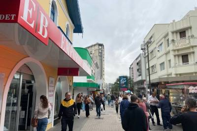 Comércio de Criciúma terá horário estendido na véspera do Dia dos Pais