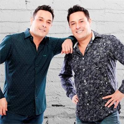 Vavá e Márcio, ex-Karametade, animam Ponto do Samba