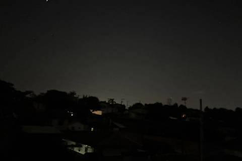 Instabilidade no sistema provoca piques de quedas de energia em Criciúma