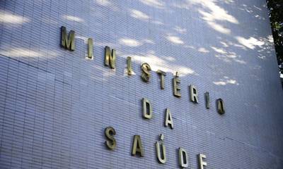 Covid-19: Brasil registra 1,6 mil casos e 11 mortes em 24 horas