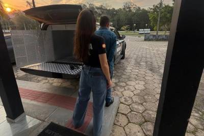 Homem que estuprou enteada durante 12 anos é preso no Sul de SC