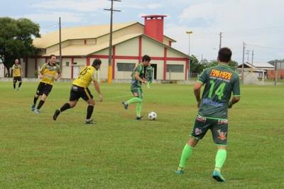 Fim de semana repleto de gols no retorno dos veteranos