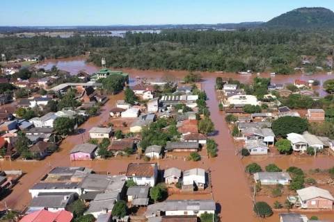 Morador de Içara acompanha efeitos das fortes chuvas durante viagem ao Rio Grande do Sul