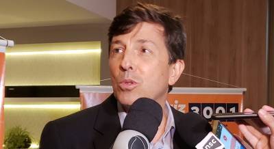 João Amoêdo: 'Novo de verdade somos nós'