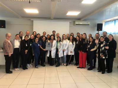 Hospital São José recebe certificado aos serviços prestados no atendimento de AVC em Criciúma
