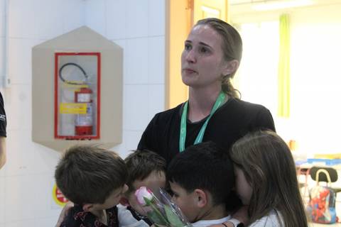 Emoção e reconhecimento: professores do Ensino Infantil Satc recebem homenagem especial dos pais
