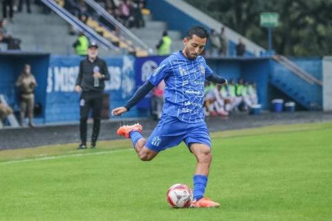 Artilheiro da Série B do Catarinense negocia com o Marcílio Dias