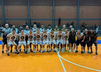 Criciúma goleia e está na final do Regional de Futsal