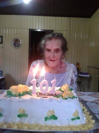 Nota de falecimento - Adelia Dagostin Dalmolim, aos 101 anos