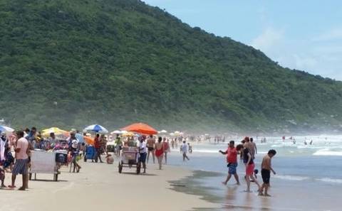 Aproximadamente 4 milhões de turistas visitaram SC