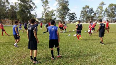 CT Família/São Cristóvão seleciona jogadores