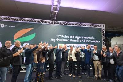 Com expectativa de mais de 90 mil visitantes, Feira AgroPonte é aberta oficialmente
