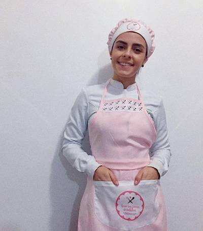 Na contramão da pandemia: nutricionista inicia venda de bolos 