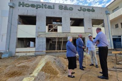 Secretária da Saúde do Estado visita Hospital São José e reforça parcerias na região Sul