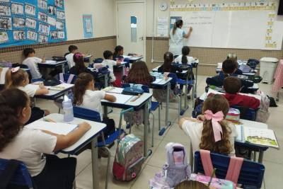 Içara alcança 81,53% de crianças alfabetizadas e atinge nível máximo do MEC
