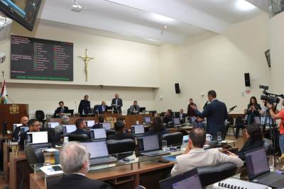 Pelo Estado 01/05: Reforma da previdência aprovada na Capital