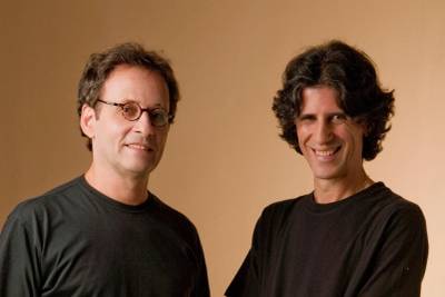 Criciúma recebe apresentação de dupla de irmãos símbolos da música gaúcha