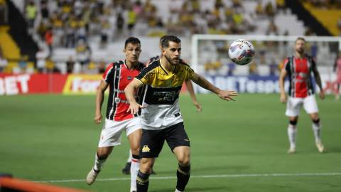 Criciúma enfrenta o Joinville no duelo de número 200 entre as equipes