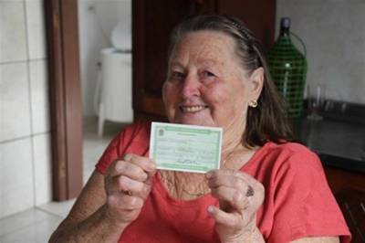 Dona Marina, aos 86 anos, um exemplo de cidadania
