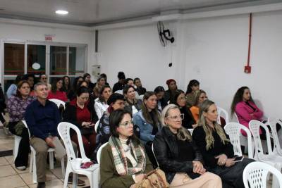 Unesc leva curso de pós-graduação em Educação Especial Inclusiva ao Balneário Rincão