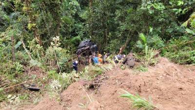 Duas mortes e dois feridos em estado grave no acidente com caminhão do Exército em Blumenau