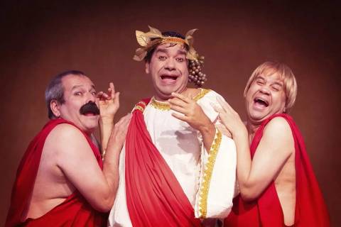 Em turnê nacional, espetáculo de comédia chega ao Teatro Elias Angeloni neste sábado