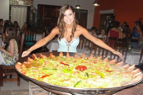 Formatura de Lívia Bortolotto Cardoso em Direito pela UNESC