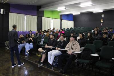 Semana do Jovem Aprendiz na Satc destaca importância da qualificação profissional