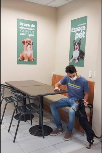 Shopping Della abre Espaço Pet na Praça de Alimentação
