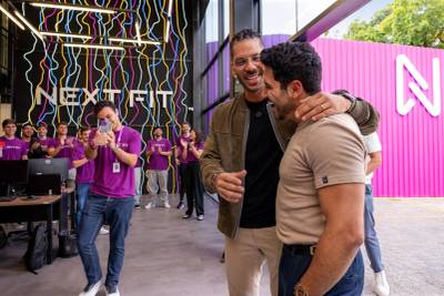 Joel Jota visita Next Fit em Criciúma e acompanha nova fase de expansão da empresa