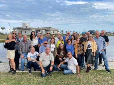 Ex-alunos do Colégio Marista fortalecem as amizades e comemoraram 50 anos de formação